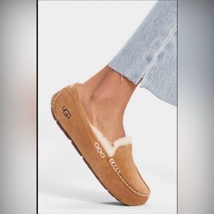 UGG Slippers the Ansley